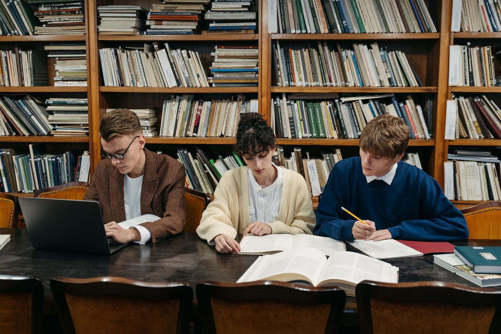 How to Apply for Canadian Universities 2026